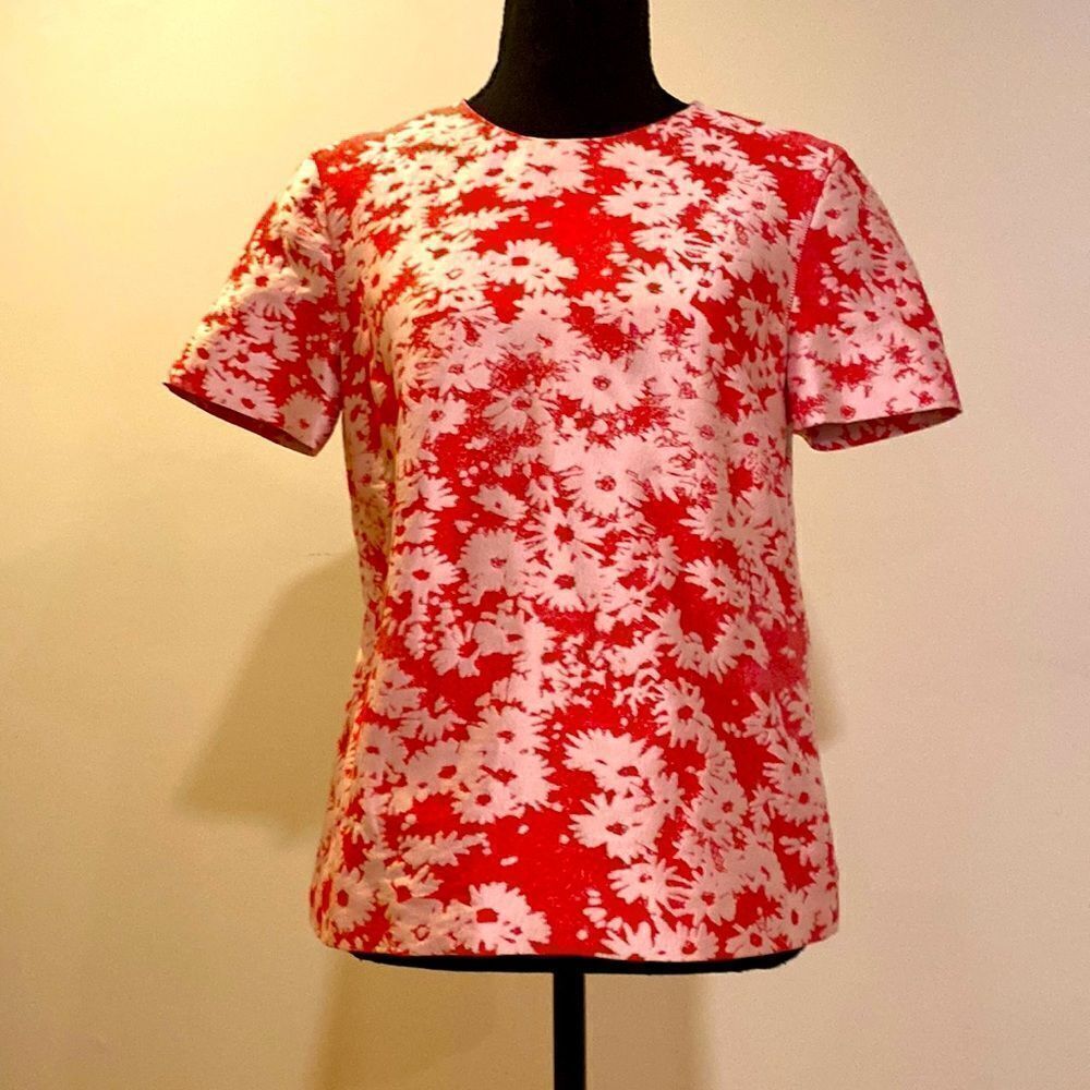 Red jacquard daisy short sleeved Stella McCartney top